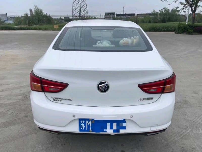 徐州17年别克威朗9