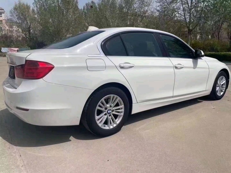 济南15年宝马3系3