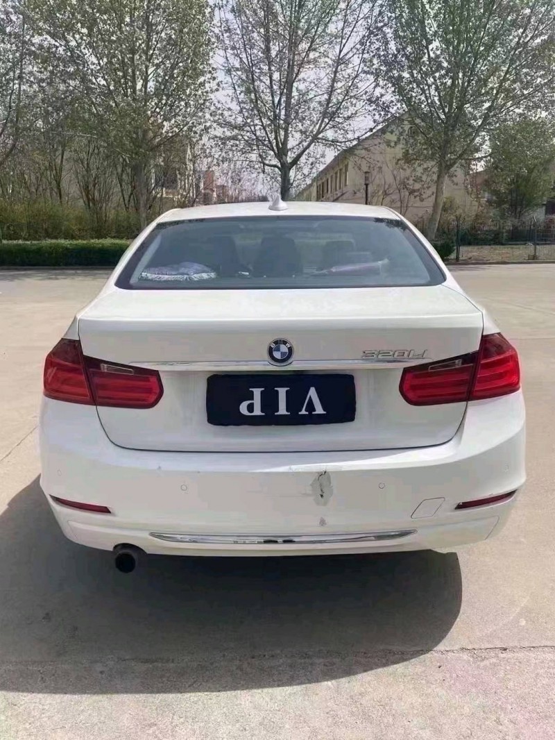 济南15年宝马3系9
