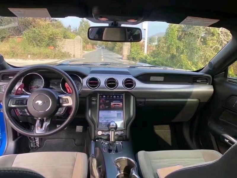 青岛17年福特野马5