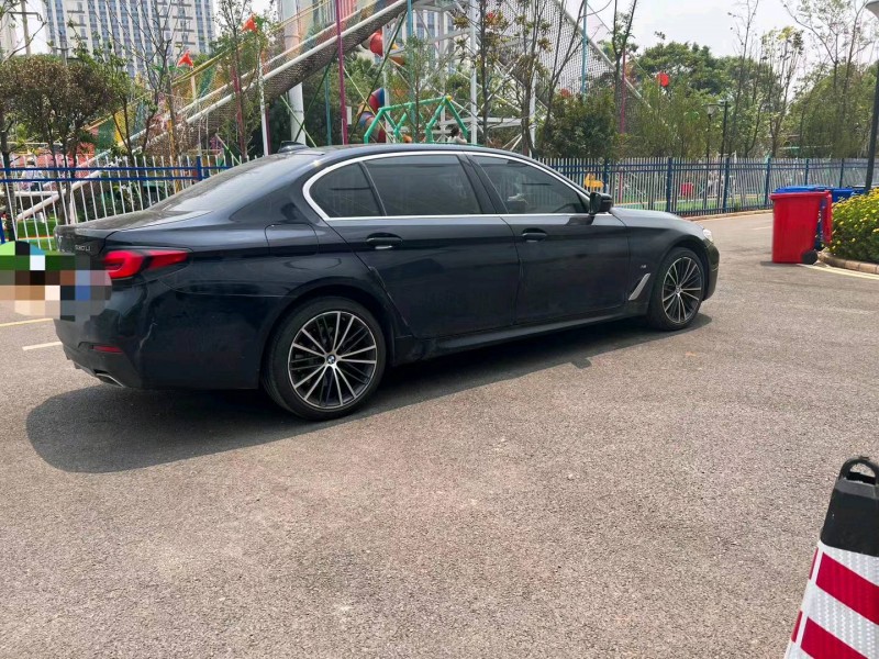 济南21年宝马5系3