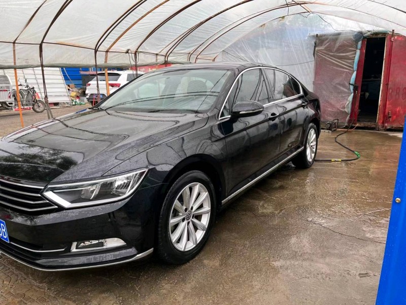 保定18年大众迈腾3