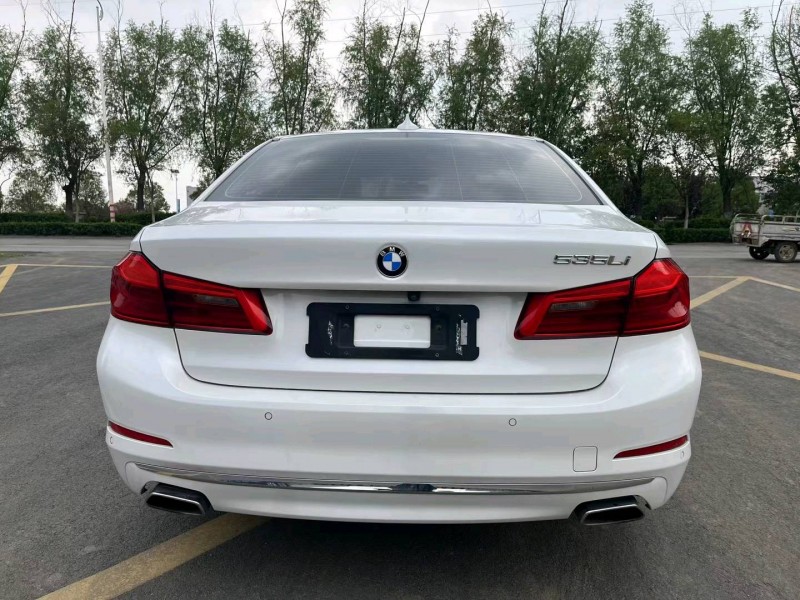 徐州18年宝马5系9