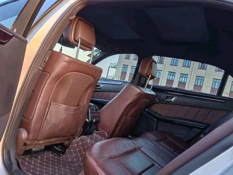 秦皇岛13年奔驰E3