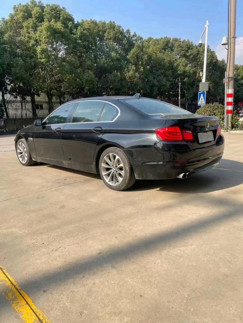 徐州11年宝马5系8