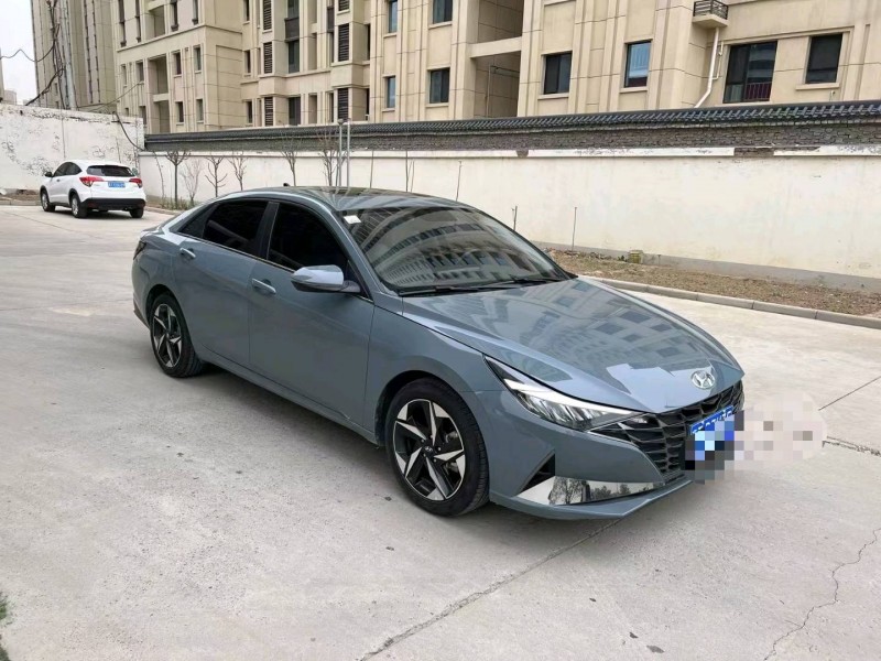 保定21年现代伊兰特3