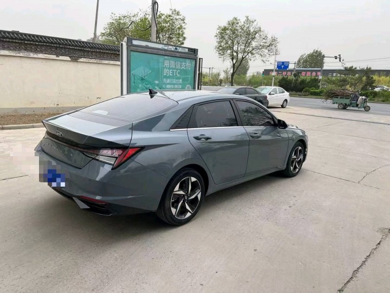 保定21年现代伊兰特8