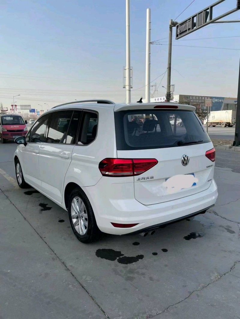 保定18年大众途安8
