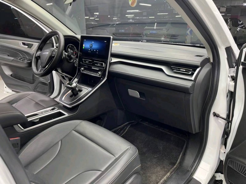 成都21年哈弗M67