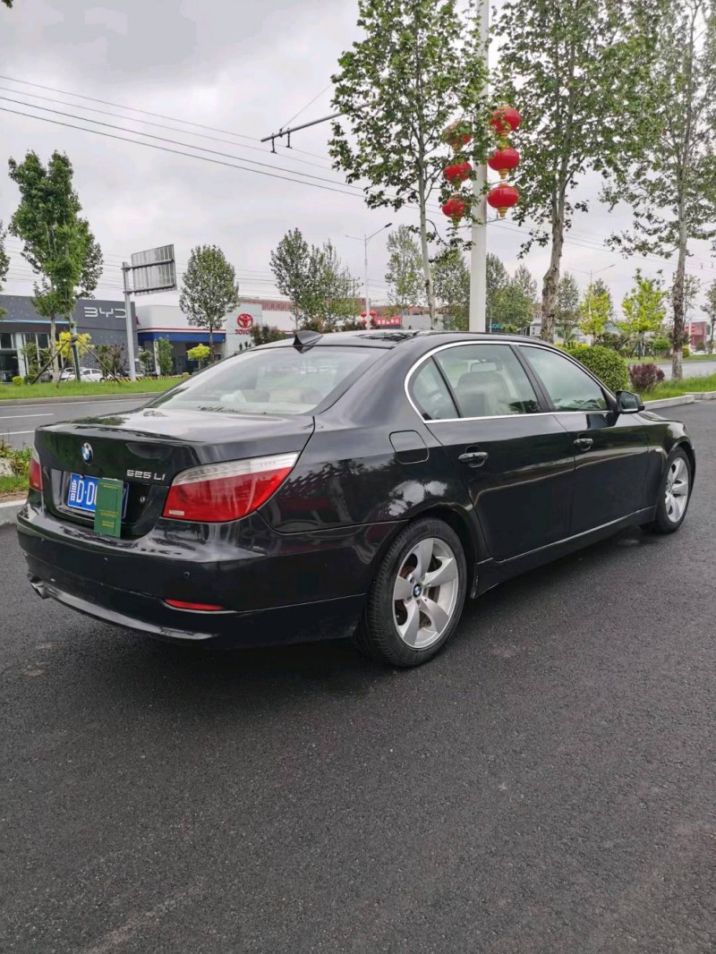 保定09年宝马5系7