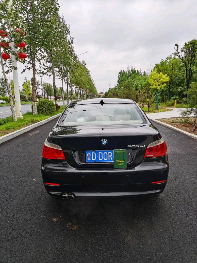 保定09年宝马5系9