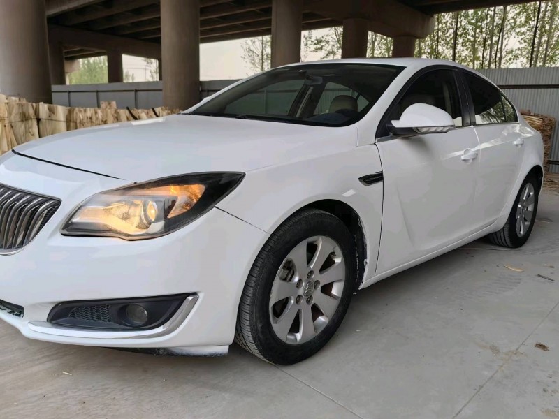 石家庄15年别克君威3