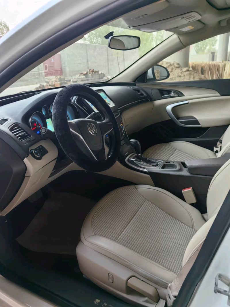 石家庄15年别克君威6