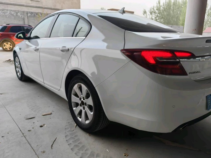 石家庄15年别克君威5