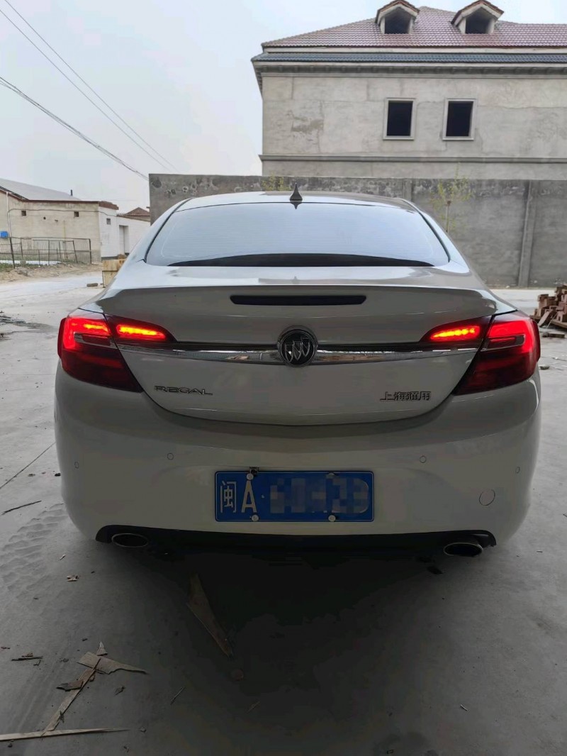 石家庄15年别克君威7