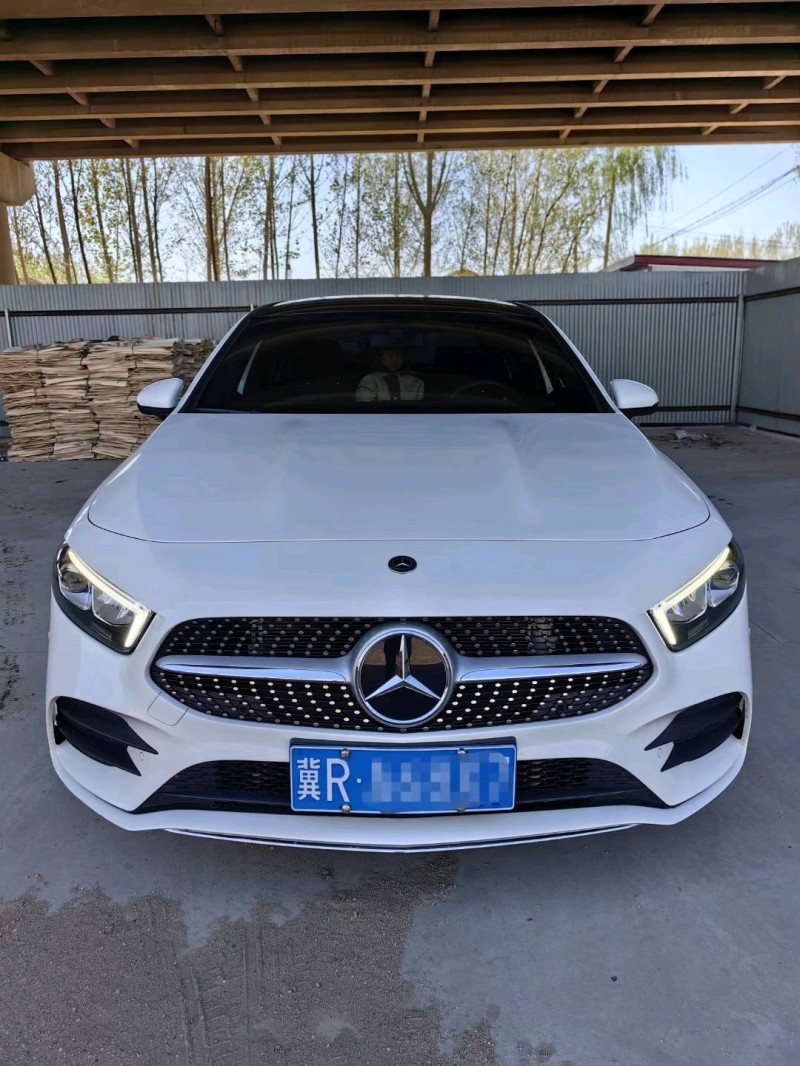 石家庄22年奔驰A1