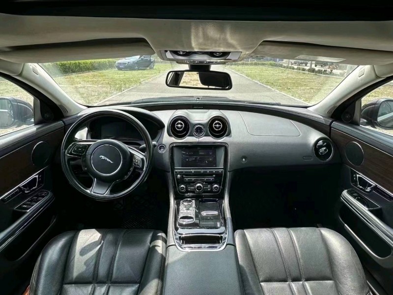 青岛17年捷豹XJ5