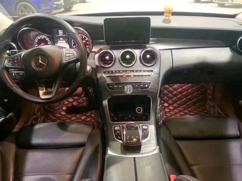 石家庄17年奔驰C6