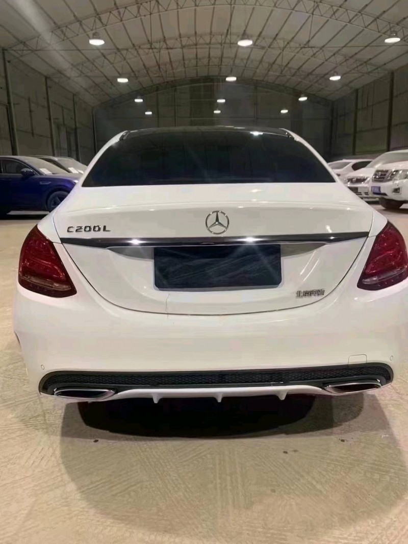 石家庄17年奔驰C8