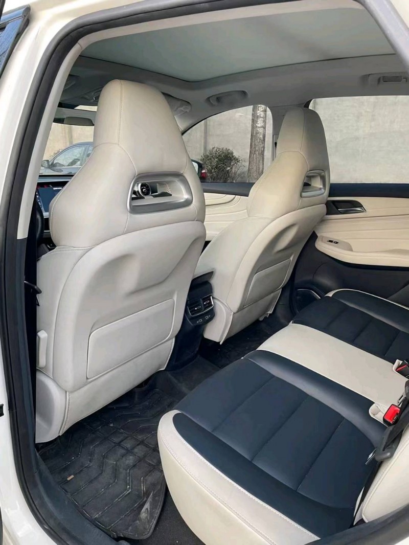 保定21年名爵领航3006