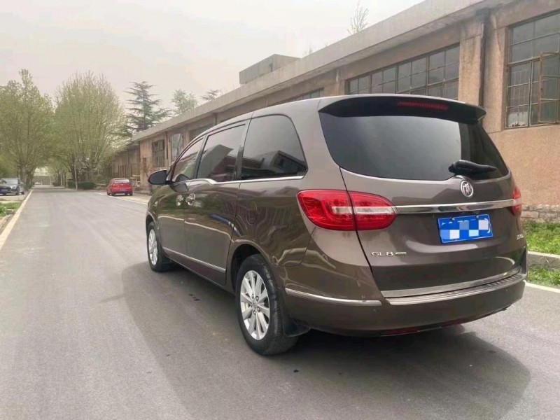 枣庄17年别克GL85