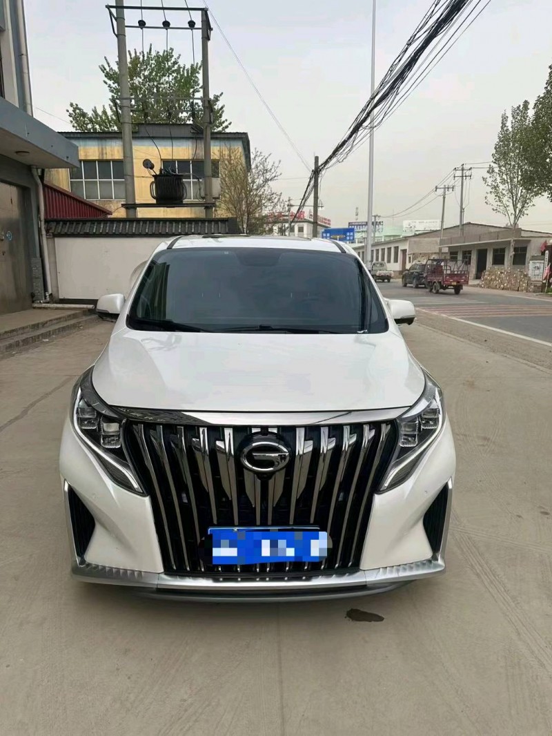 保定21年传祺M81