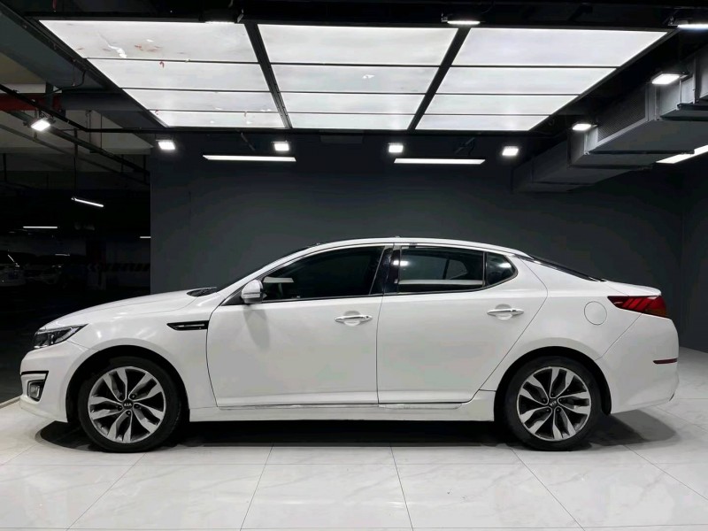 成都14年起亚K58