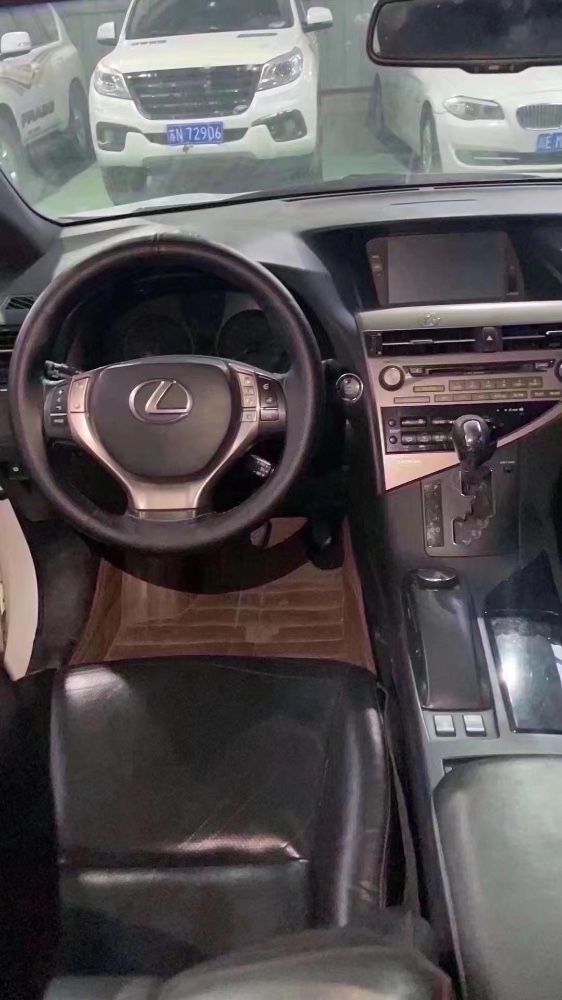 济南14年雷克萨斯RX3