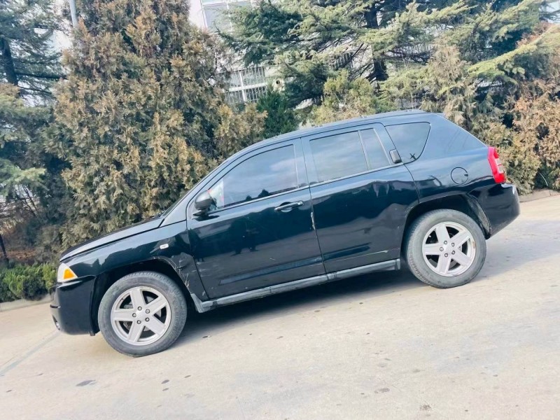 烟台10年Jeep指南者3