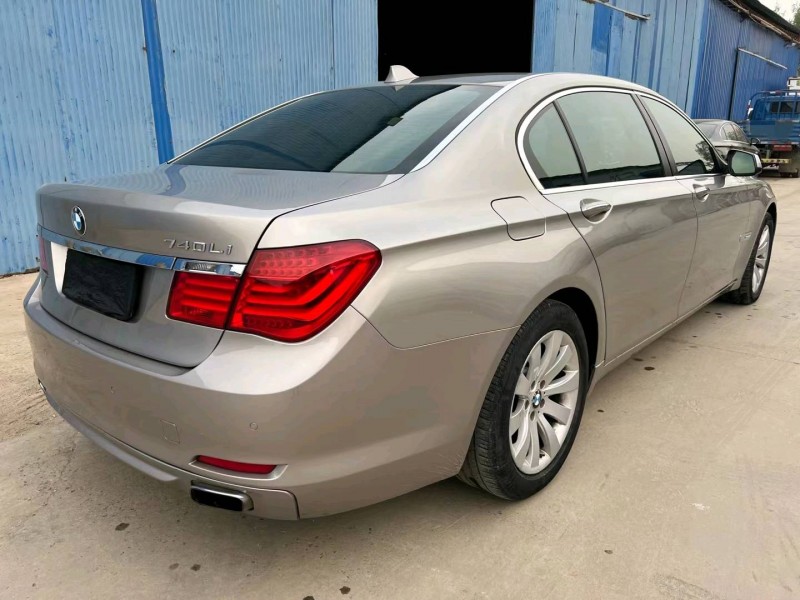 廊坊12年宝马7系8