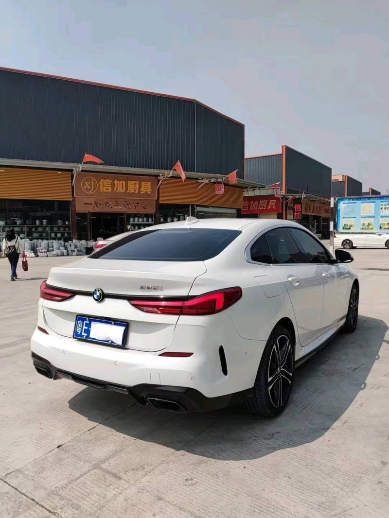 广州21年宝马2系3