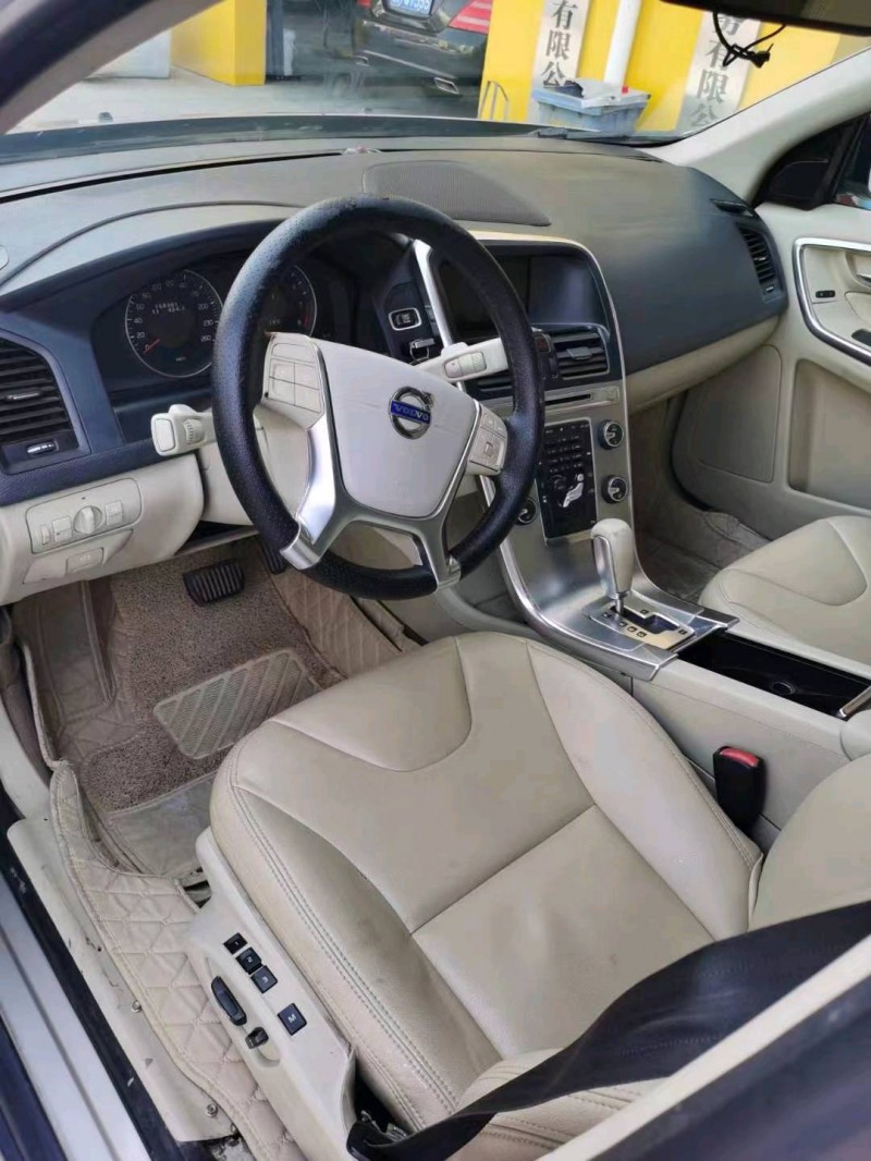 枣庄12年沃尔沃XC606