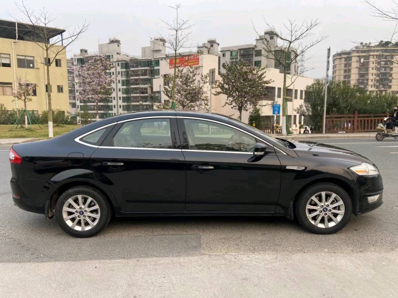 广州12年福特蒙迪欧-致胜4