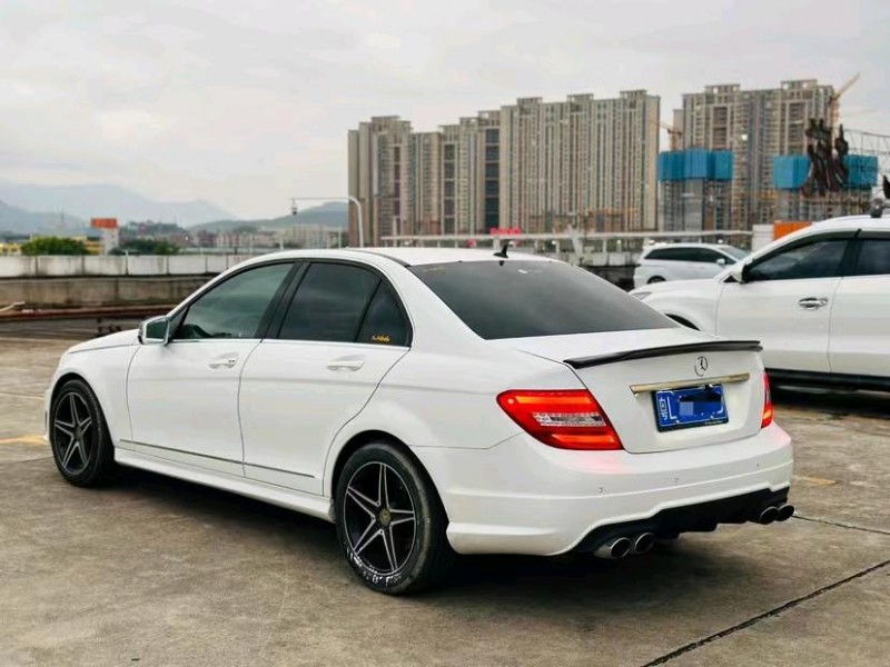 东莞13年奔驰C8