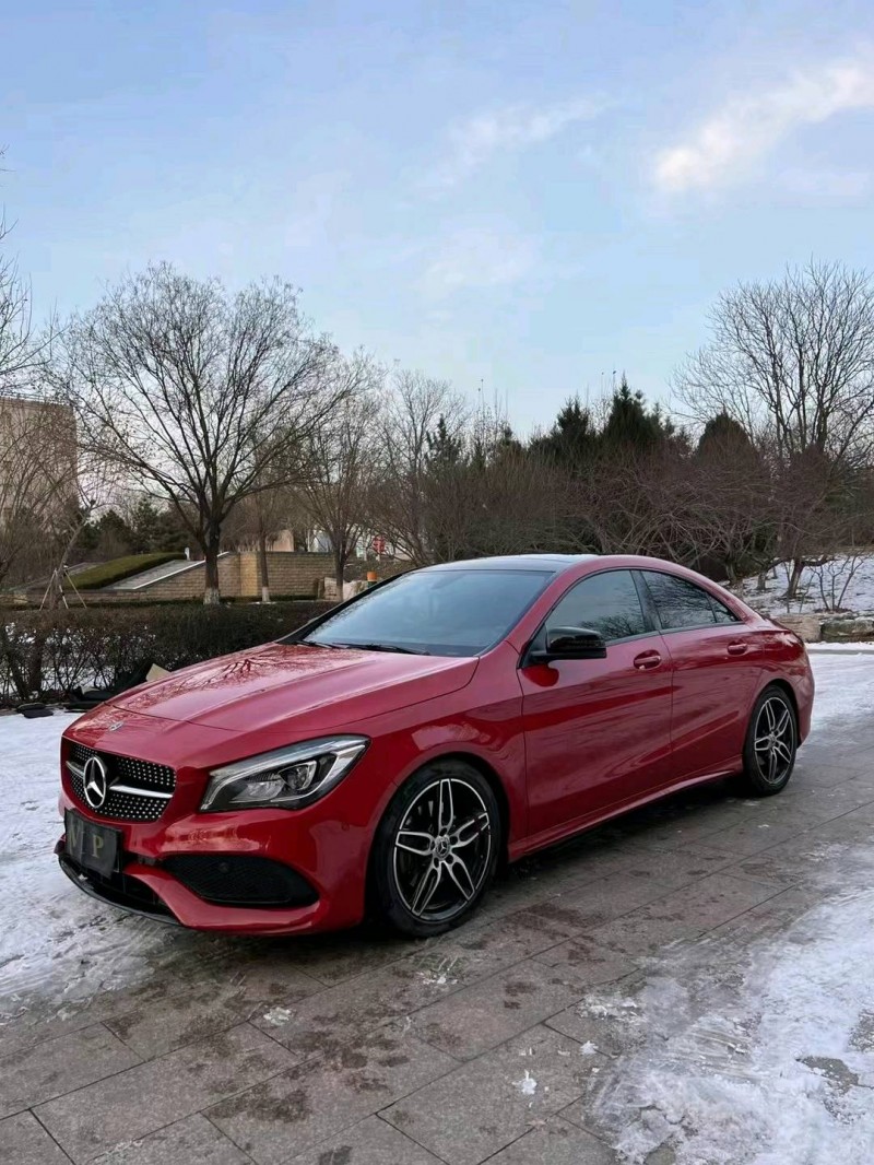 邢台18年奔驰CLA2