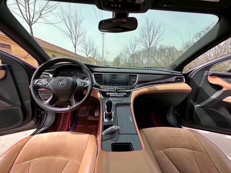 青岛16年别克君越6