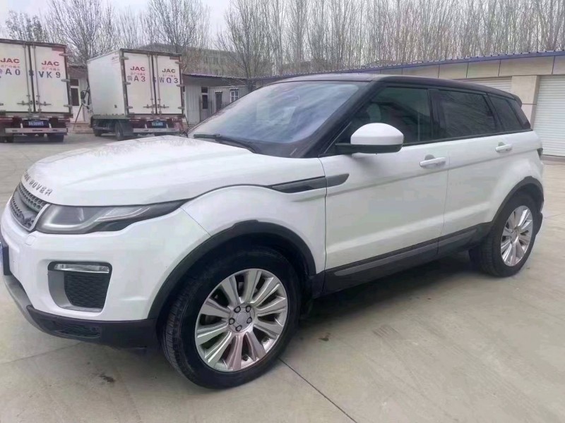 青岛17年路虎极光2