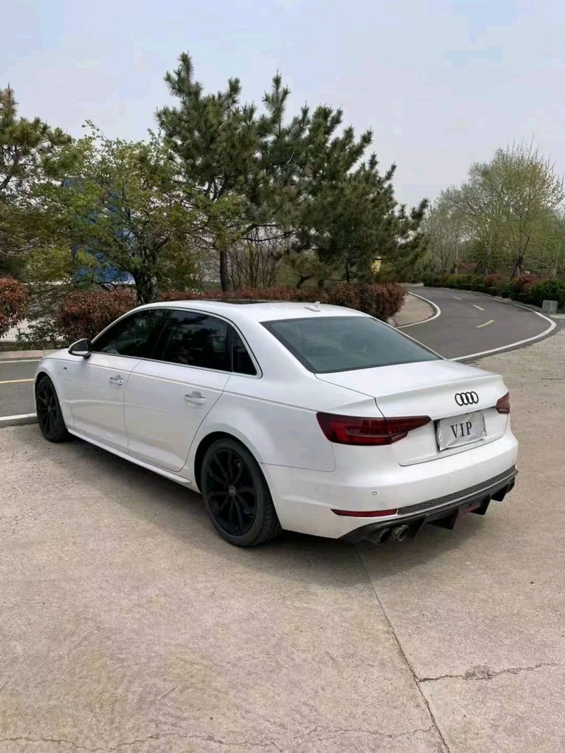 青岛18年奥迪A4L4
