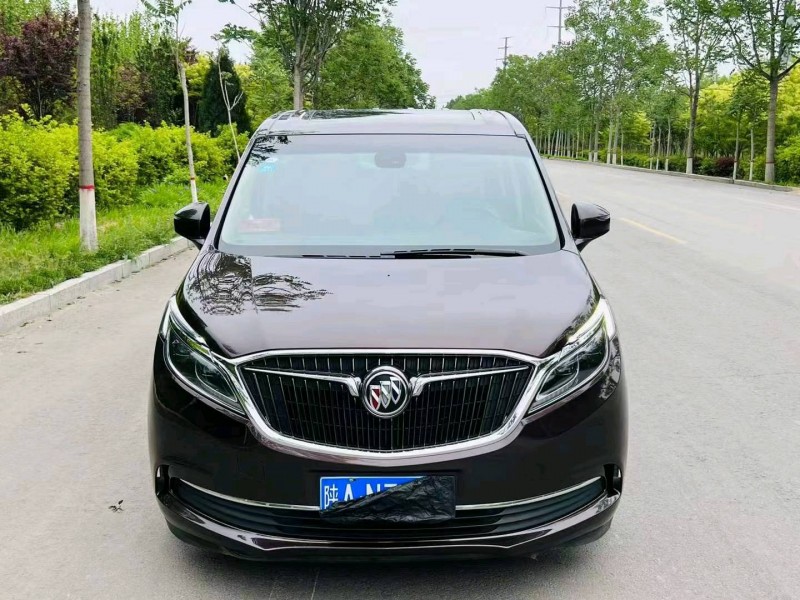 青岛17年别克GL81