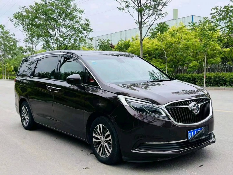 青岛17年别克GL83