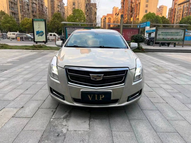 衡阳17年凯迪拉克XTS1