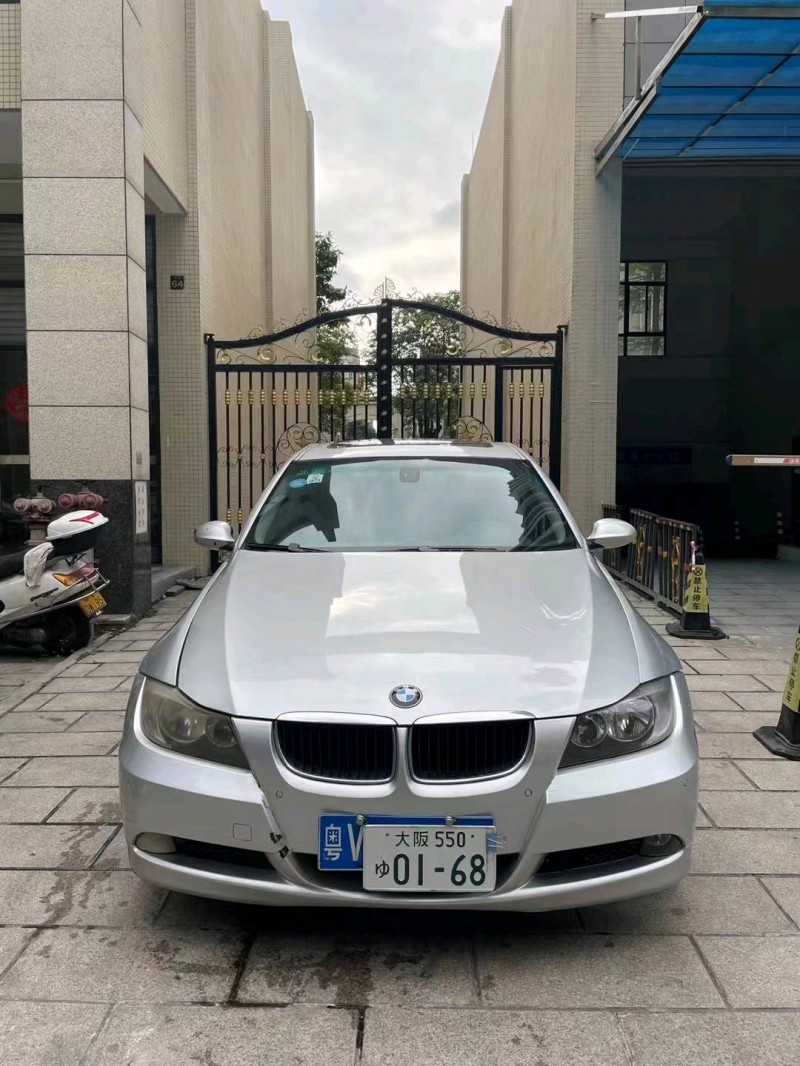 广州07年宝马3系1