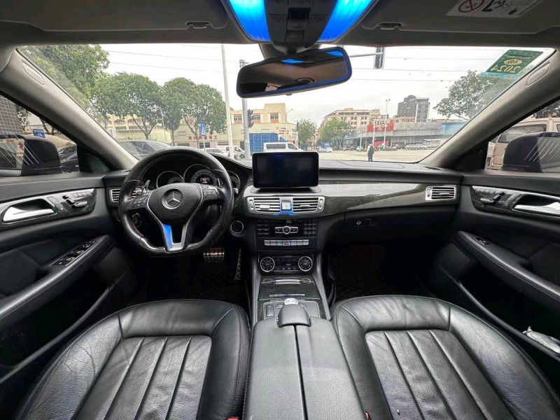 深圳14年奔驰CLS4