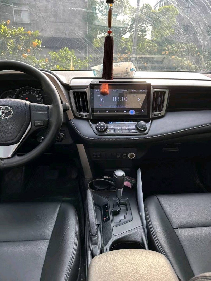 嘉兴19年丰田RAV44