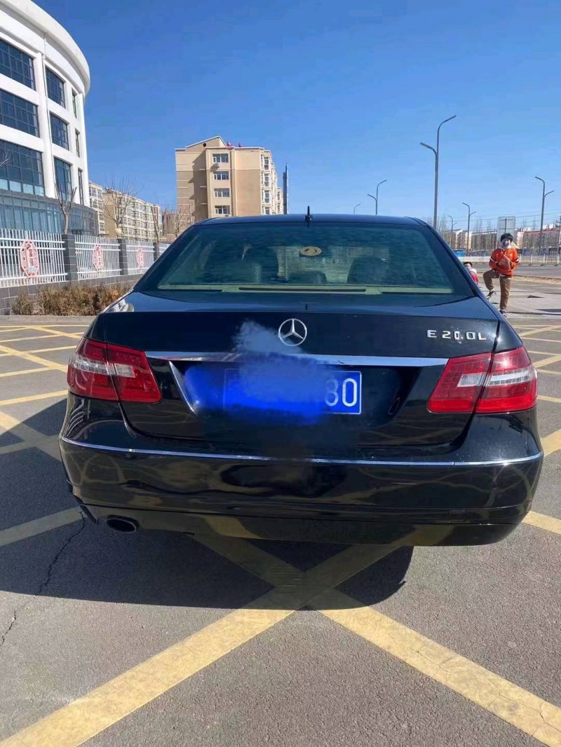 秦皇岛11年奔驰E9