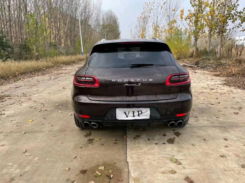 枣庄15年保时捷Macan9