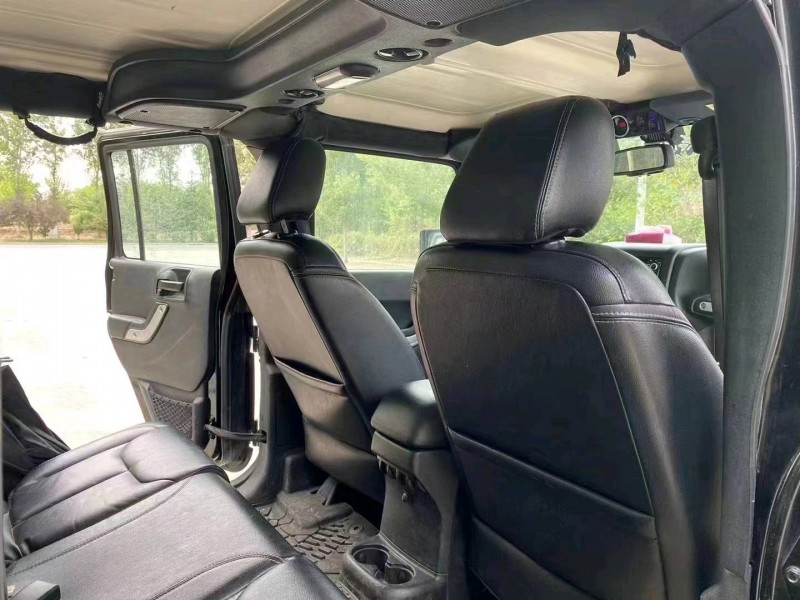 徐州17年Jeep牧马人6