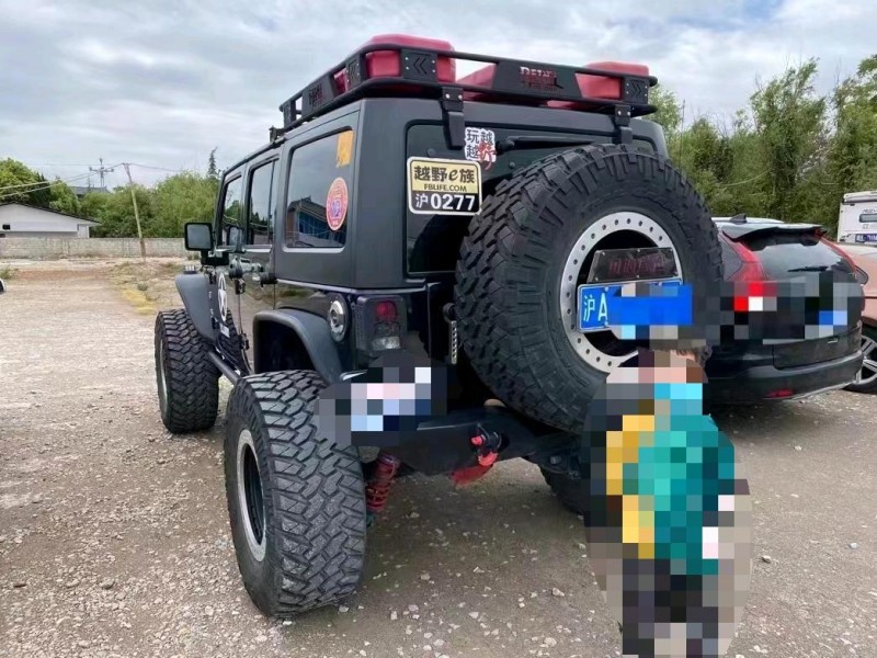徐州17年Jeep牧马人8