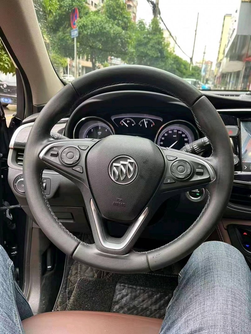 枣庄21年别克昂科威4