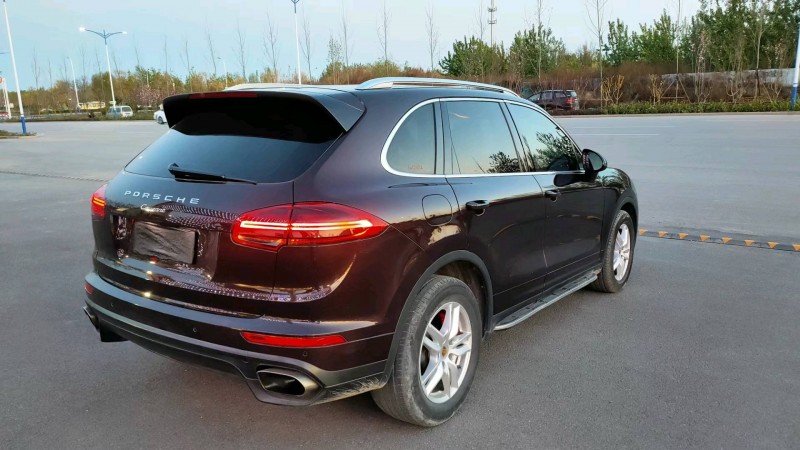 廊坊16年保时捷卡宴7